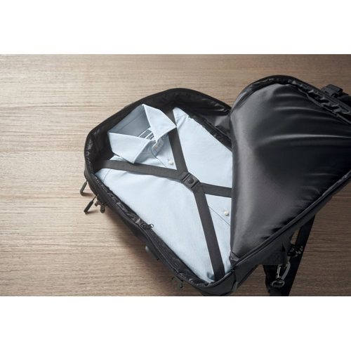 Zaino da viaggio in poliestere 600D RPET con diversi scomparti 33X18X48CM