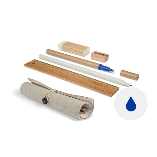Set ufficio con penna a sfera in cartone e refill blu in astuccio di cotone e juta con chiusura a bottone