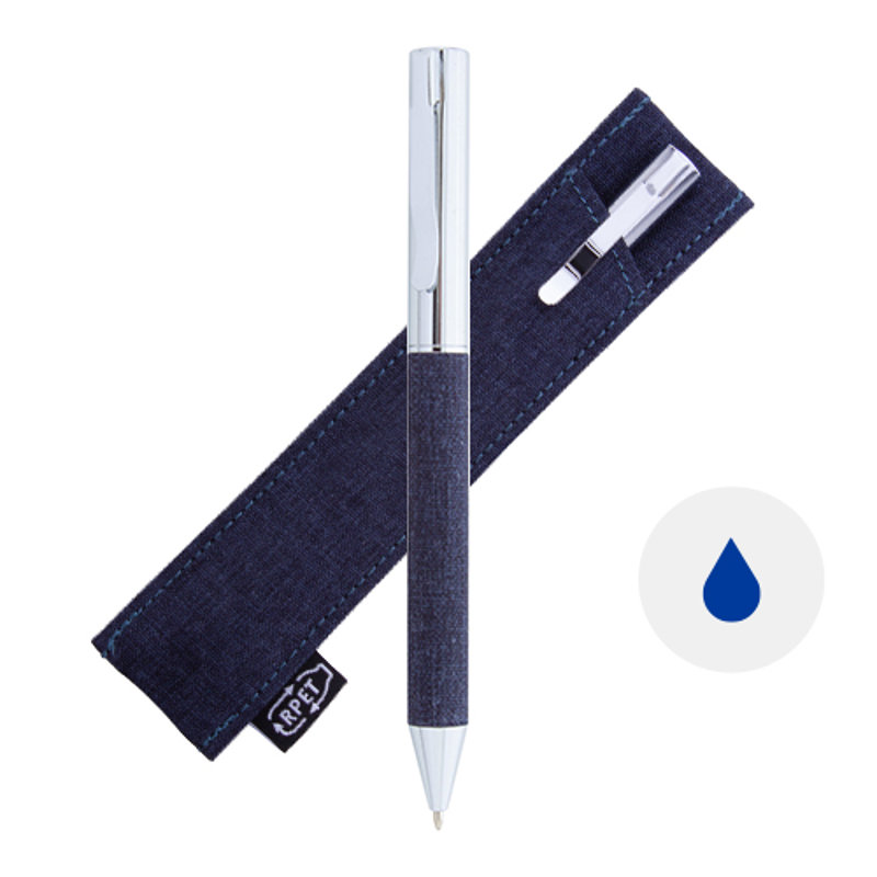 Penna a sfera in metallo con meccanismo a rotazione e fusto rivestito in poliestere RPET con astuccio coordinato in RPET refill blu