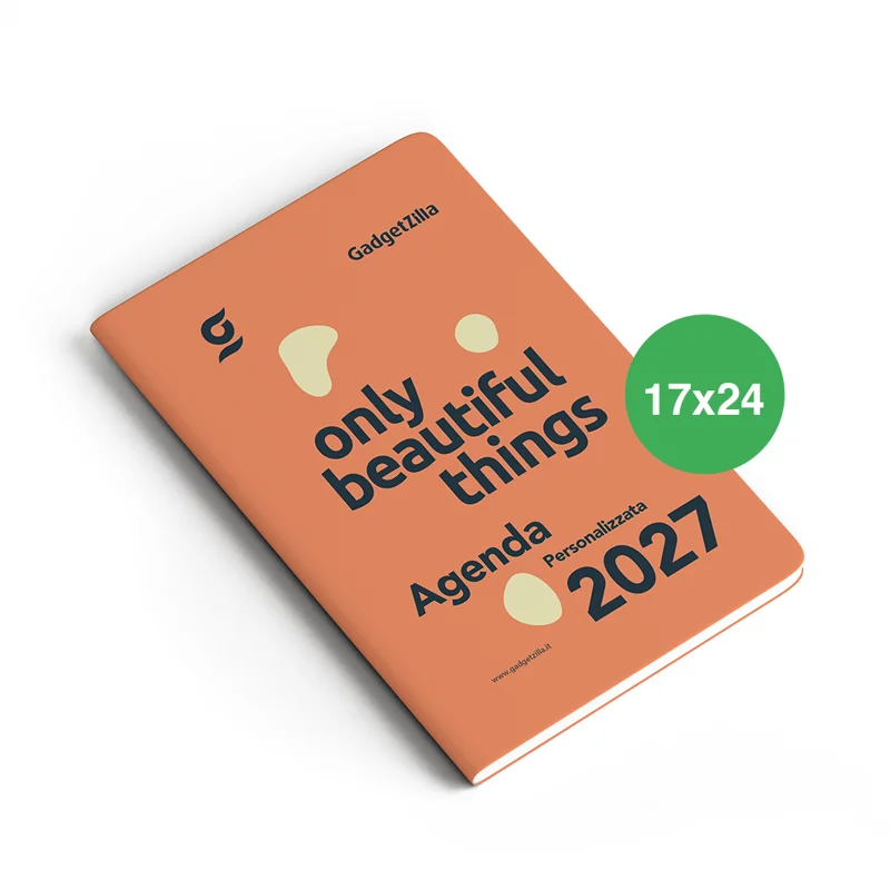 Agenda Settimanale formato 17x24 con copertina completamente personalizzabile. Possibilità di richiedere anche il progetto grafico