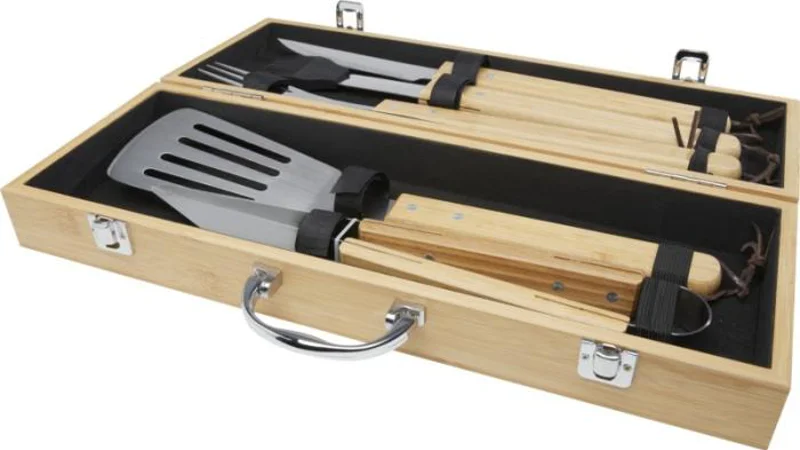 Set per barbecue da 5 pezzi Seasons in una confezione regalo in bambù