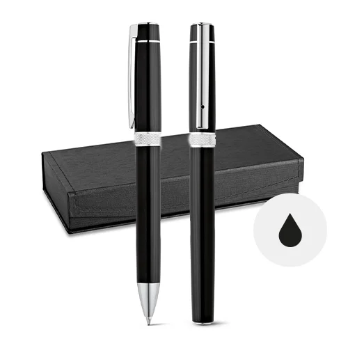 Set con penna roller e penna a sfera in metallo con refill nero fornite in scatola regalo imbottita