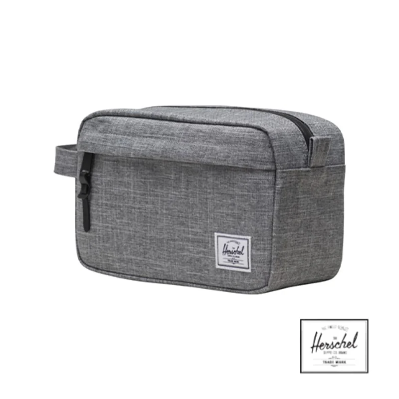 Beauty case da viaggio Herschel Chapter in materiale riciclato certificato con chiusura zip impermeabile 150x240x110mm