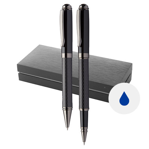Set con penna a sfera con meccanismo a rotazione e penna roller in metallo con fusto in carbonio in scatola regalo e refill blu