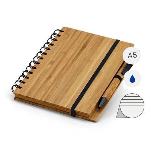 Block notes A5 con spirale e copertina bambù con 140 fogli a righe in carta riciclata e inclusa una penna a sfera con refill blu