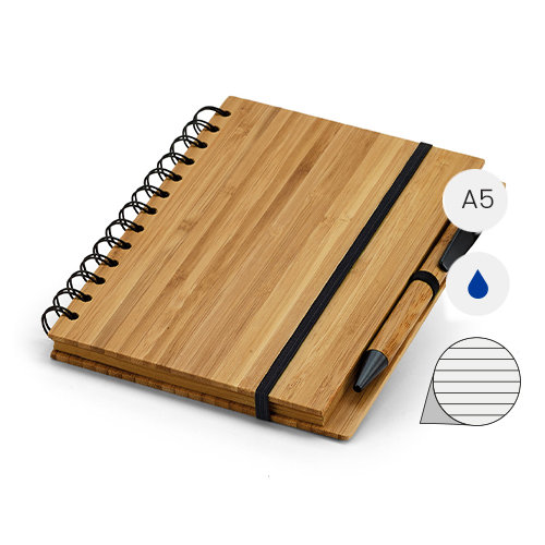 Block notes A5 con spirale e copertina bambù con 140 fogli a righe in carta riciclata e inclusa una penna a sfera con refill blu