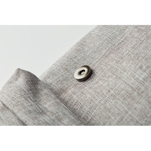 Zaino porta pc da 15'' in poliestere 600D con chiusura a calamita e cavo per ricarica USB