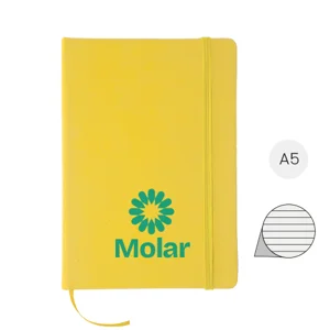 Block Notes A5 con copertina in finta pelle e 100 fogli neutri con segnalibro e cinturino in gomma coordinati