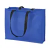 Shopper per la spesa in TNT disponibile in diverse colorazioni con manici lunghi neri da 90gr 40x32x11cm