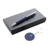 Set regalo con penna refill blu e portachiavi in alluminio riciclato con finitura gommata