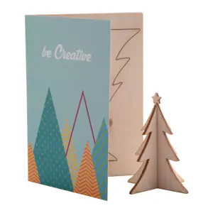 Biglietto di auguri Natalizio in carta con grafica personalizzata e puzzle legno