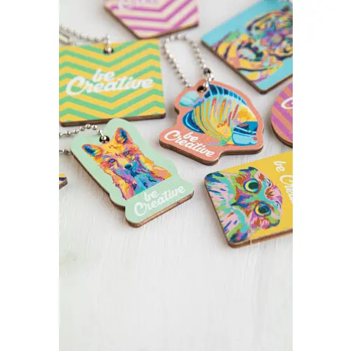 Portachiavi totalmente personalizzabile in multistrato di betulla con stampa in fullcolor