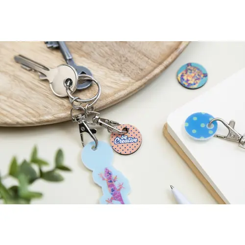 Portachiavi a moschettone in metallo con gettone in compensato di betulla stampata a colori