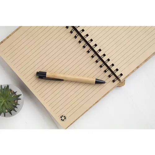 Block notes A5 con copertina e penna in bambù e fogli a righe con penna in bambù in refill nero