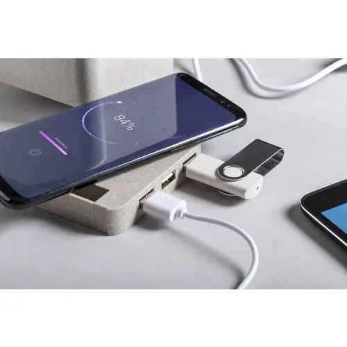 Portapenne in plastica ecologica con porta cellulare, caricabatterie wireless