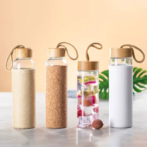 Borraccia da 500 ml in vetro con tappo in bambù e rivestimento in sughero