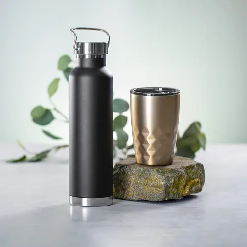 Borraccia termica in acciaio inossidabile a doppia parete con isolamento in rame 650ml