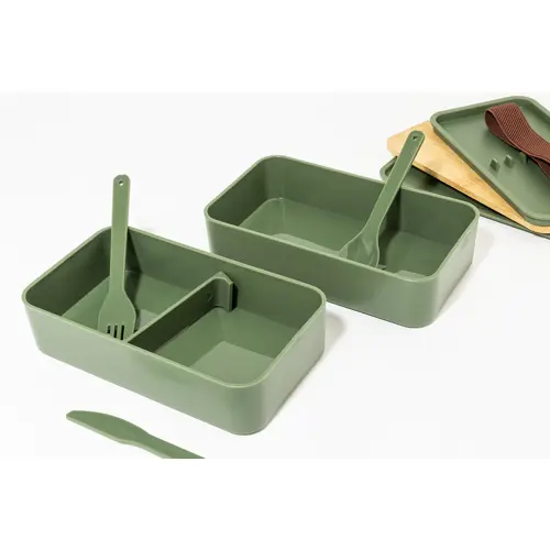 Porta pranzo a 2 scomparti contenitore e posate in plastica e coperchio bambù da 700ml
