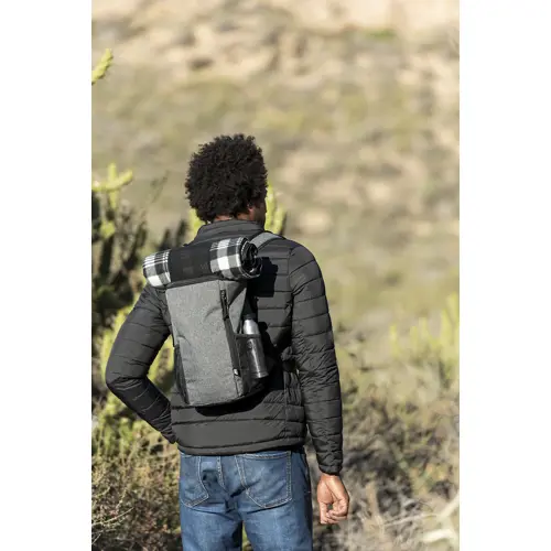 Zaino termico in RPET con imbottitura in PEVA e spallacci imbottiti 21×38×17cm