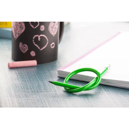 Matita flessibile con gomma