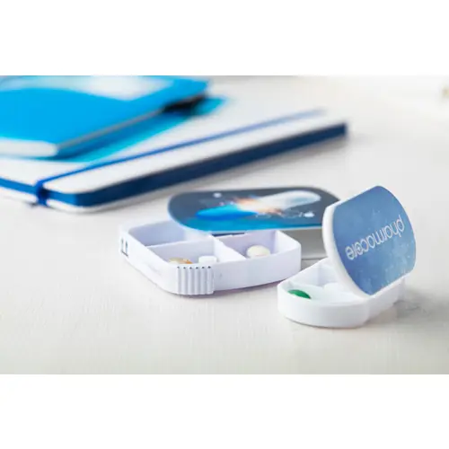 Porta medicine in plastica con scomparti
