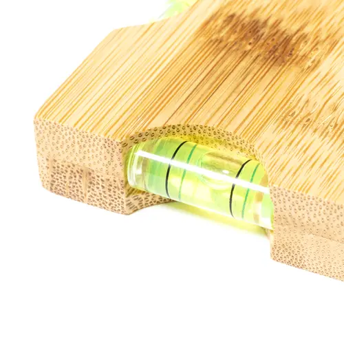 Portachiavi apribottiglie in bambù con doppia livella 