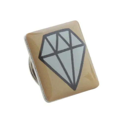 Spilla in metallo quadrata con stampa in resina epossidica