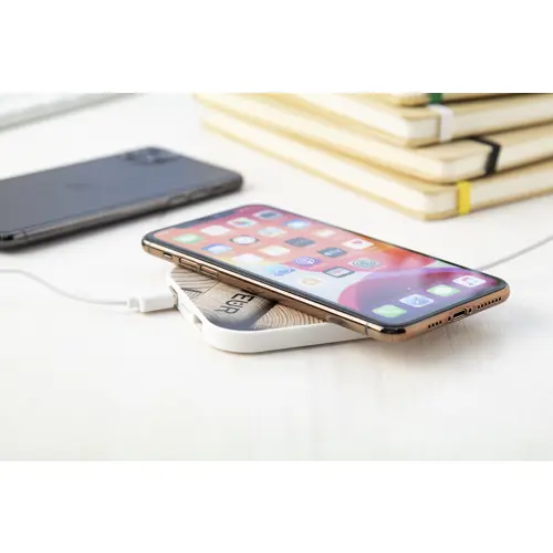 Caricatore wireless bianco con 2 porte USB da 5W