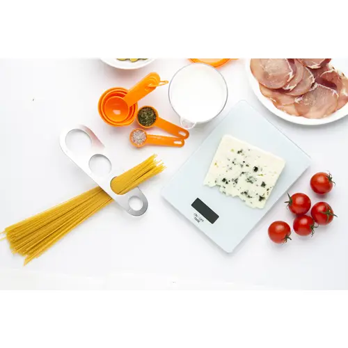 Bilancia da cucina digitale con piano in vetro temperato