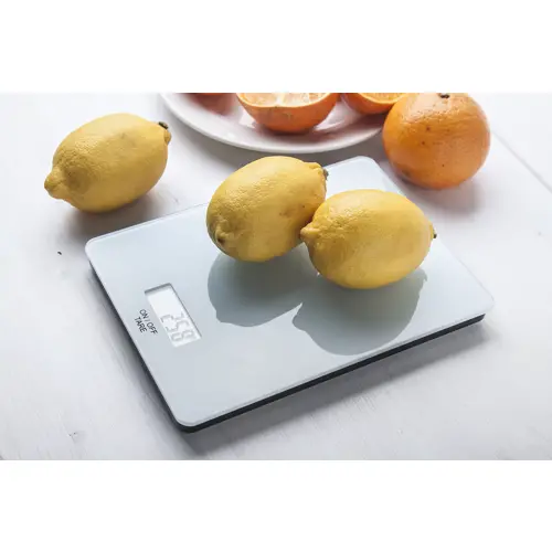 Bilancia da cucina digitale con piano in vetro temperato
