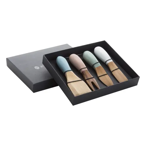 Set da 4 coltelli per formaggio in bambù