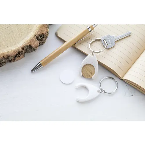 Portachiavi con gettone carrello in bambù e supporto in plastica ecologica