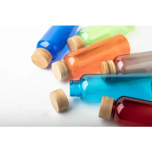 Borraccia in RPET trasparente in diverse colazionicon tappo in bambù da 500ml