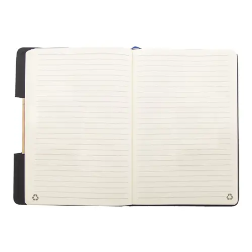 Block notes A5 con copertina in RPET e 80 fogli a righe in carta riciclata con inserto in bambù portacellulare