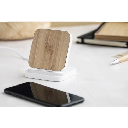 Supporto per cellulare richiudibile in ABS riciclato e bambù con caricatore wireless da 15W
