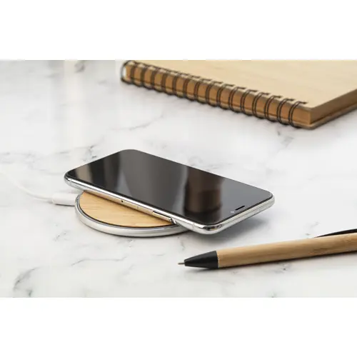 Caricatore wireless in alluminio riciclato e bambù da 15W