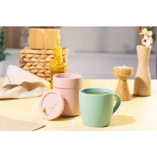 Tazza in ceramica colorata finitura esterna opaca e interna lucida in confezione in cartoncino kraft 280ml
