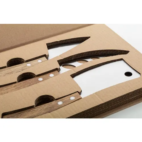 Set coltelli formaggio in acciaio inox con manici in legno di acacia in scatola di cartoncino kraft