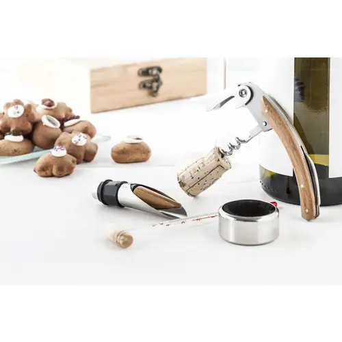 Set vino in confezione di legno bambù con 4 accessori