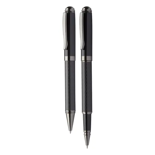 Set con penna a sfera con meccanismo a rotazione e penna roller in metallo con fusto in carbonio in scatola regalo e refill blu