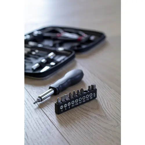 Set attrezzi da 25 pezzi con valigetta in alluminio 130×17×30 mm