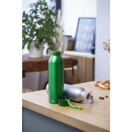 Borraccia in alluminio riciclato e laccio in silicone da 600ml
