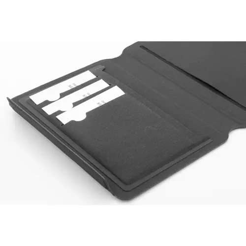 Porta passaporto in RPU con chiusura magnetica 103×145×15mm