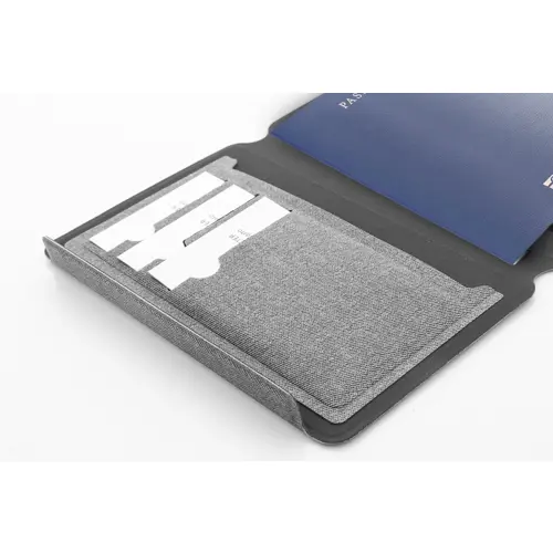Porta passaporto in RPU con chiusura magnetica 103×145×15mm
