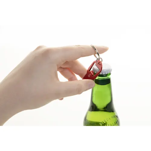 Portachiavi in alluminio riciclato con apribottiglie e inserto gettone per carrello spesa