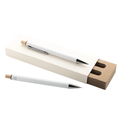 Set composto da penna a sfera e matita meccanica in alluminio riciclato pulsanti in bambù e refill blu in scatola kraft