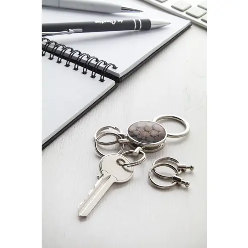 Portachiavi rotondo in metallo con anelli staccabili