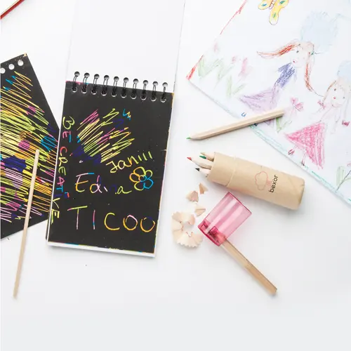 Set da 6 matite colorate con temperino