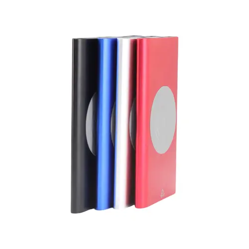 Power bank wireless in alluminio riciclato con ricarica rapida e porta USB-C da 4000mAh
