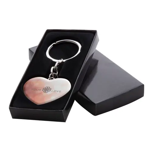 Portachiavi in metallo a forma di cuore